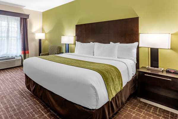  - Comfort Inn Old Town San Diego - I-5, Exit 19