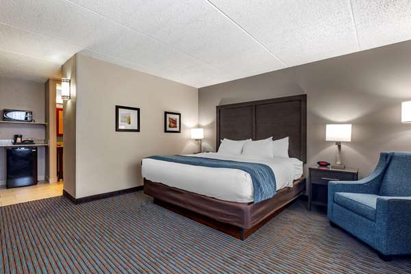 - Comfort Inn Griswold - I-395, Exit 22