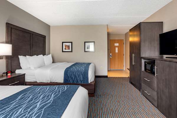  - Comfort Inn Griswold - I-395, Exit 22