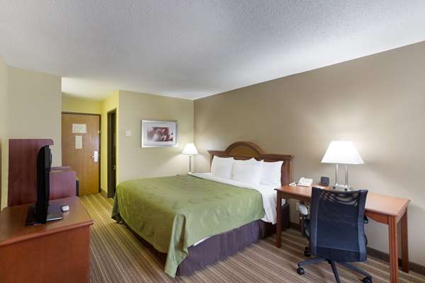 Suite - Quality Inn Athens