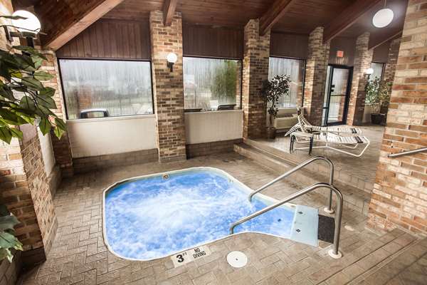 Pool - Quality Inn Athens