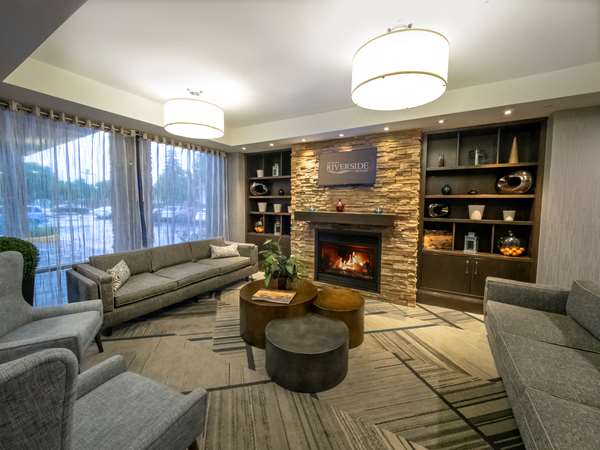  - Niagara Riverside Resort Niagara Falls