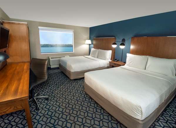  - Niagara Riverside Resort Niagara Falls