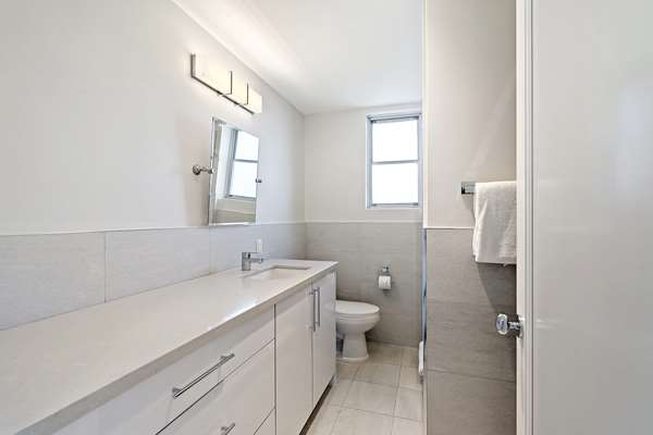 Beach - Ambassador Hotel Palm Beach