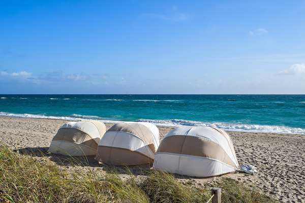 Beach - Ambassador Hotel Palm Beach