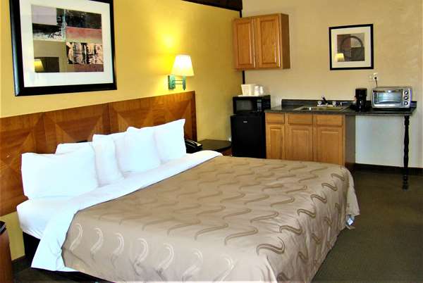  - Baymont Inn & Suites Front Royal