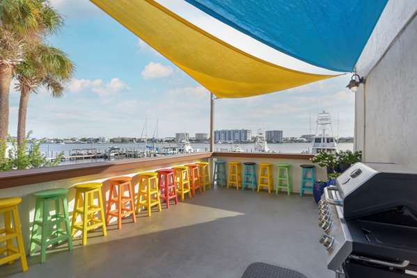  - Inn On Destin Harbor