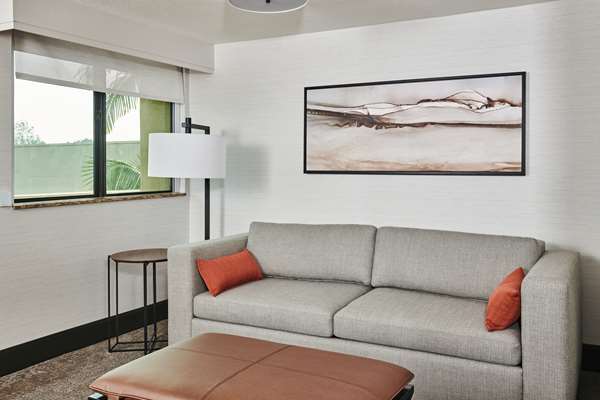  - DoubleTree by Hilton Hotel Fullerton