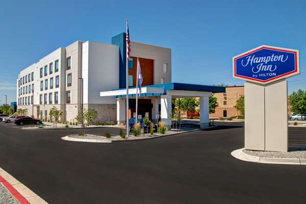 Exterior view - Hampton Inn South Santa Fe