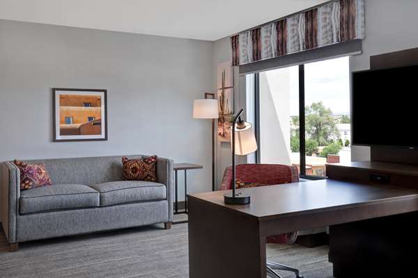  - Hampton Inn South Santa Fe