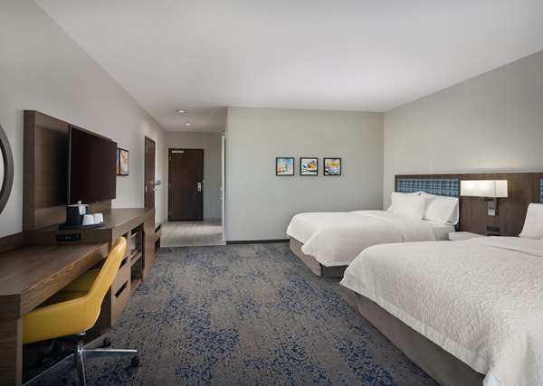  - Hampton Inn & Suites El Cajon