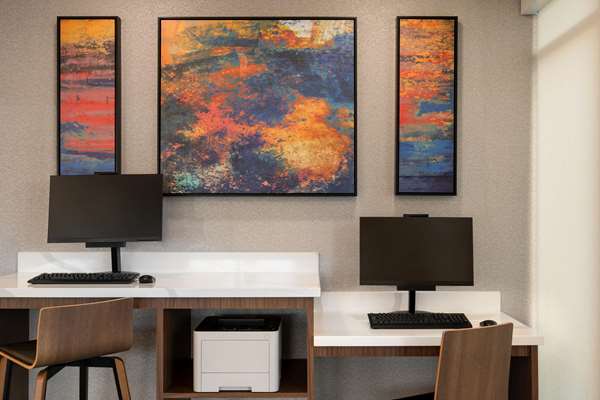 Conference Area - La Quinta Inns & Suites Springfield - I-5, Exit 195