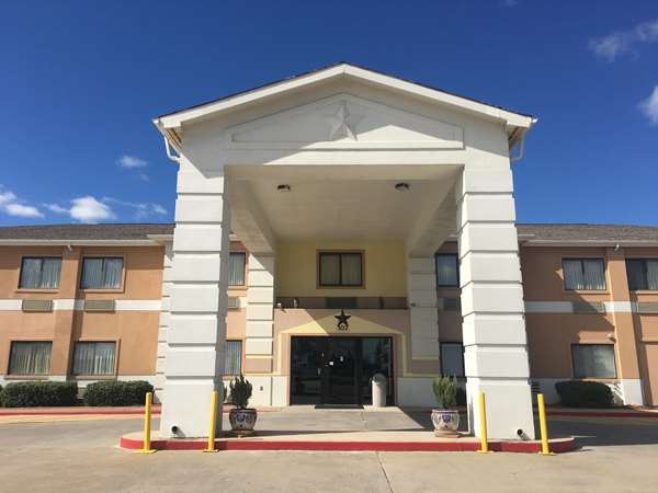 Exterior view - SureStay Hotel by Best Western Weimar - I-10, Exit 682