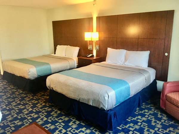  - SureStay Hotel by Best Western Weimar - I-10, Exit 682