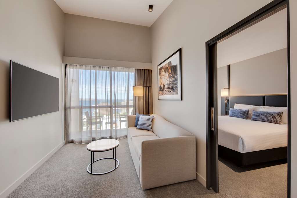 VIBE HOTEL HOBART-guestroom-Guest Room,Suite,On-Site.jpg