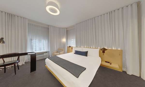  - Ambassador Hotel Downtown Chicago