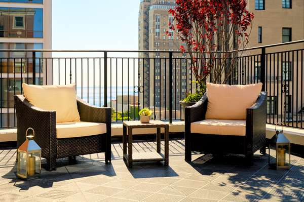  - Ambassador Hotel Downtown Chicago