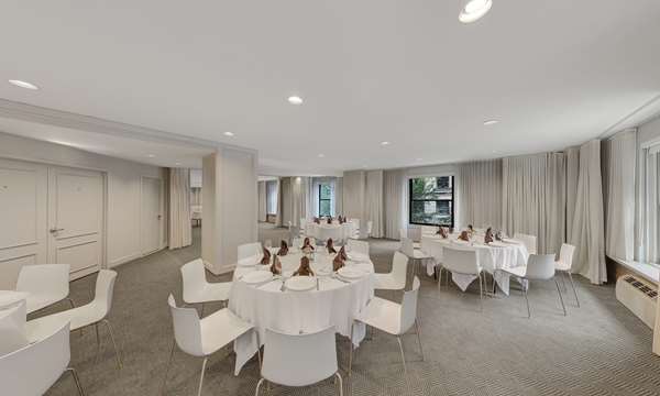  - Ambassador Hotel Downtown Chicago