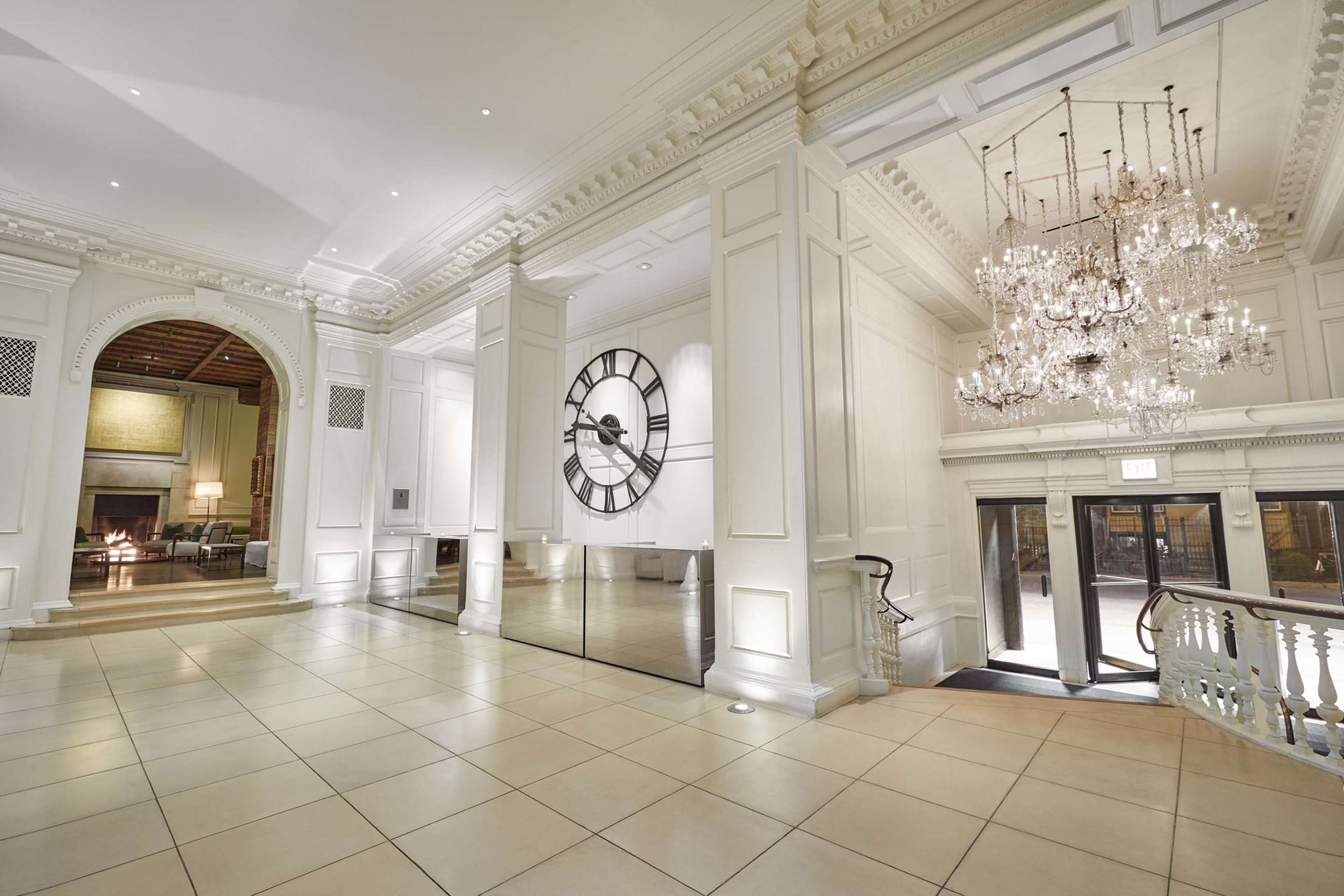 Lobby | Ambassador Chicago, part of JdV by Hyatt