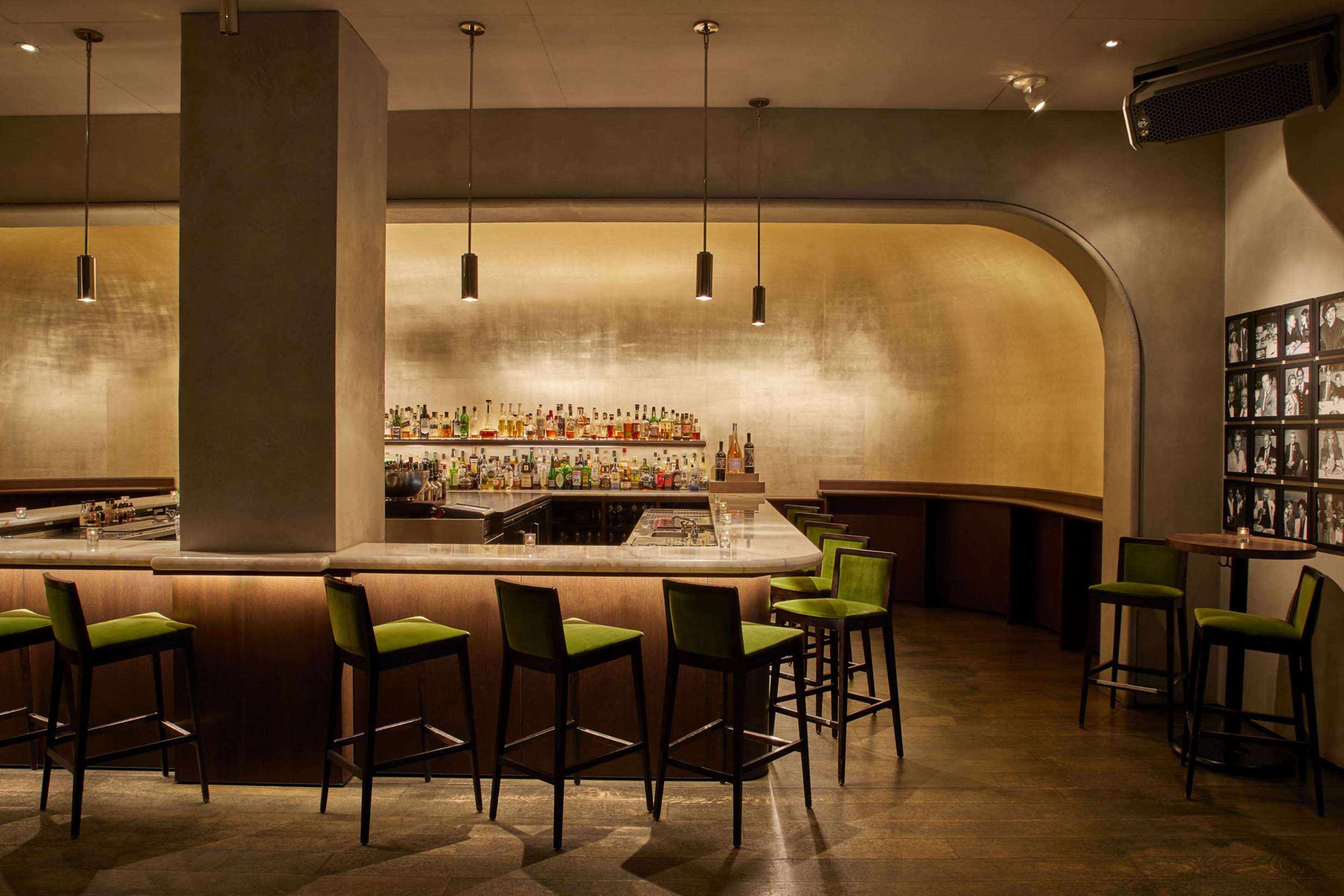 Bar Lounge | Ambassador Chicago, part of JdV by Hyatt