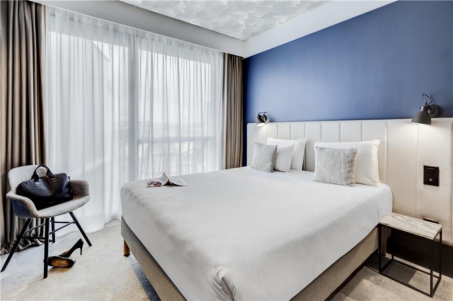 HÔTEL KYRIAD LYON OUEST - LIMONEST