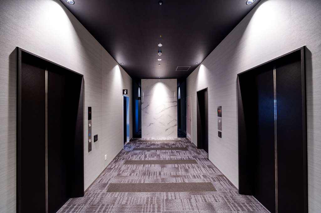 Best Western Plus Fukuoka Tenjin-minami-guestroom-Guest Room,On-Site.jpg
