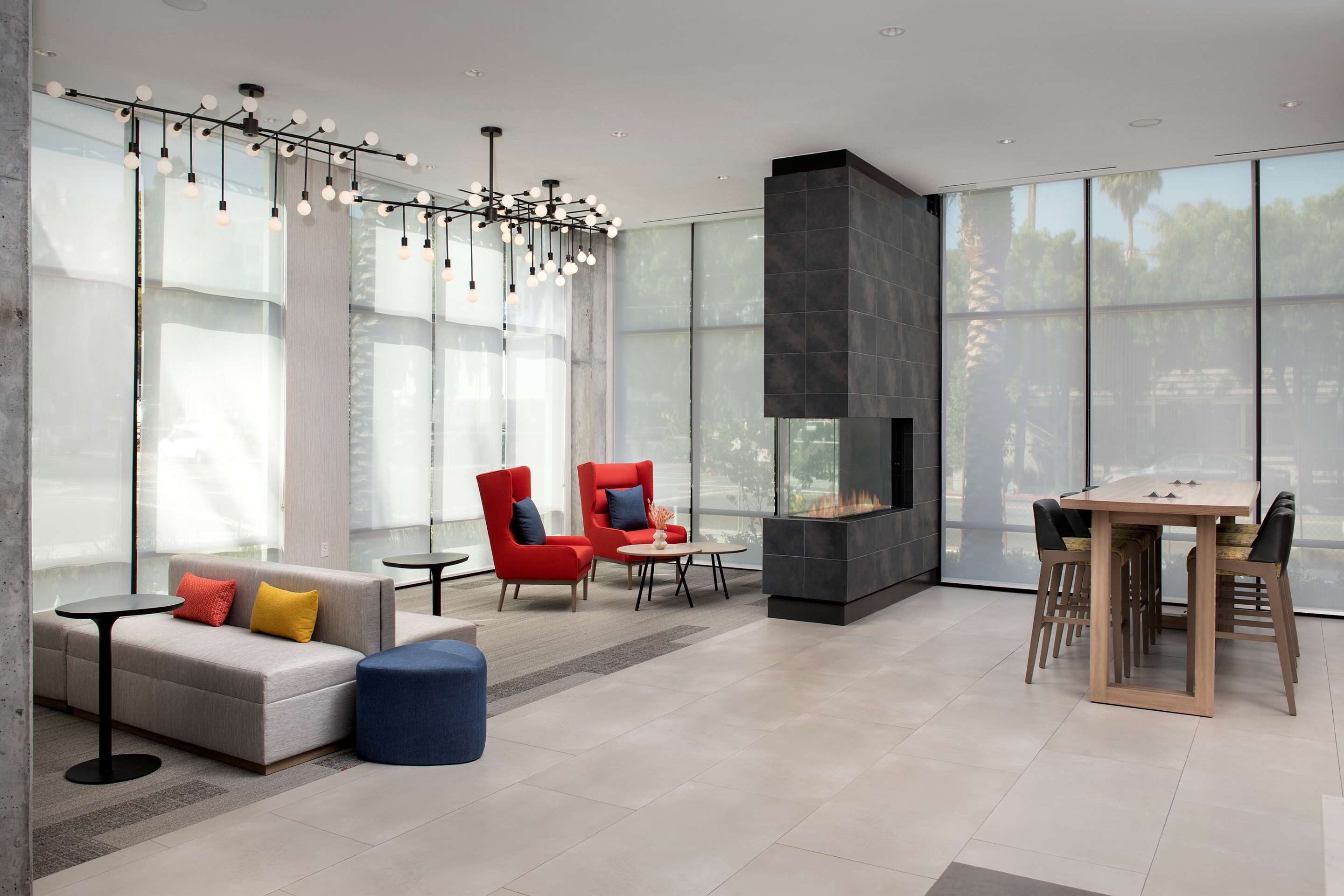 Lobby | Hilton Garden Inn San Jose Airport