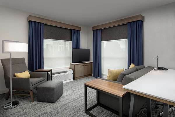  - Hilton Garden Inn Airport San Jose - I-880, Exit 4A