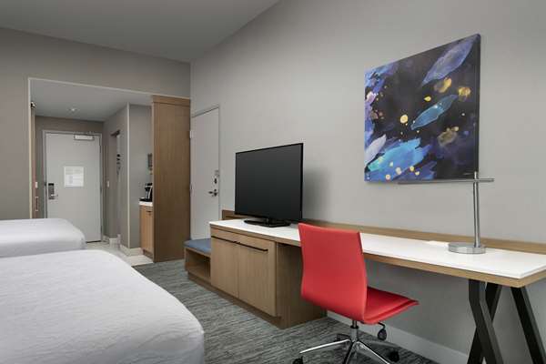  - Hilton Garden Inn Airport San Jose - I-880, Exit 4A