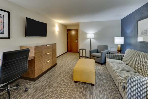  - Drury Inn & Suites Lafayette - I-65, Exit 172
