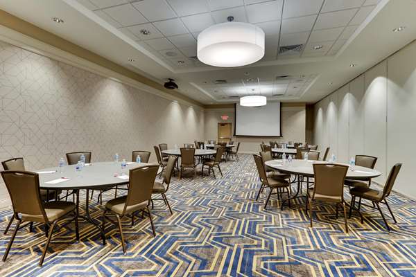  - Drury Inn & Suites Lafayette - I-65, Exit 172