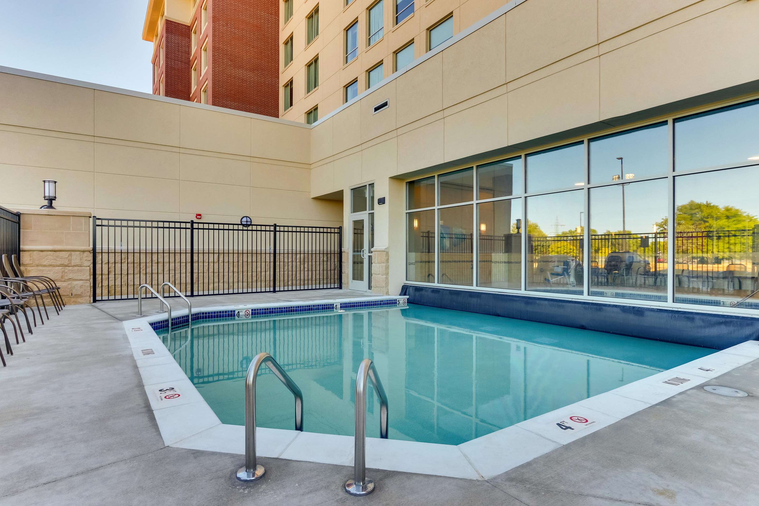 Pool | Drury Inn & Suites Lafayette IN