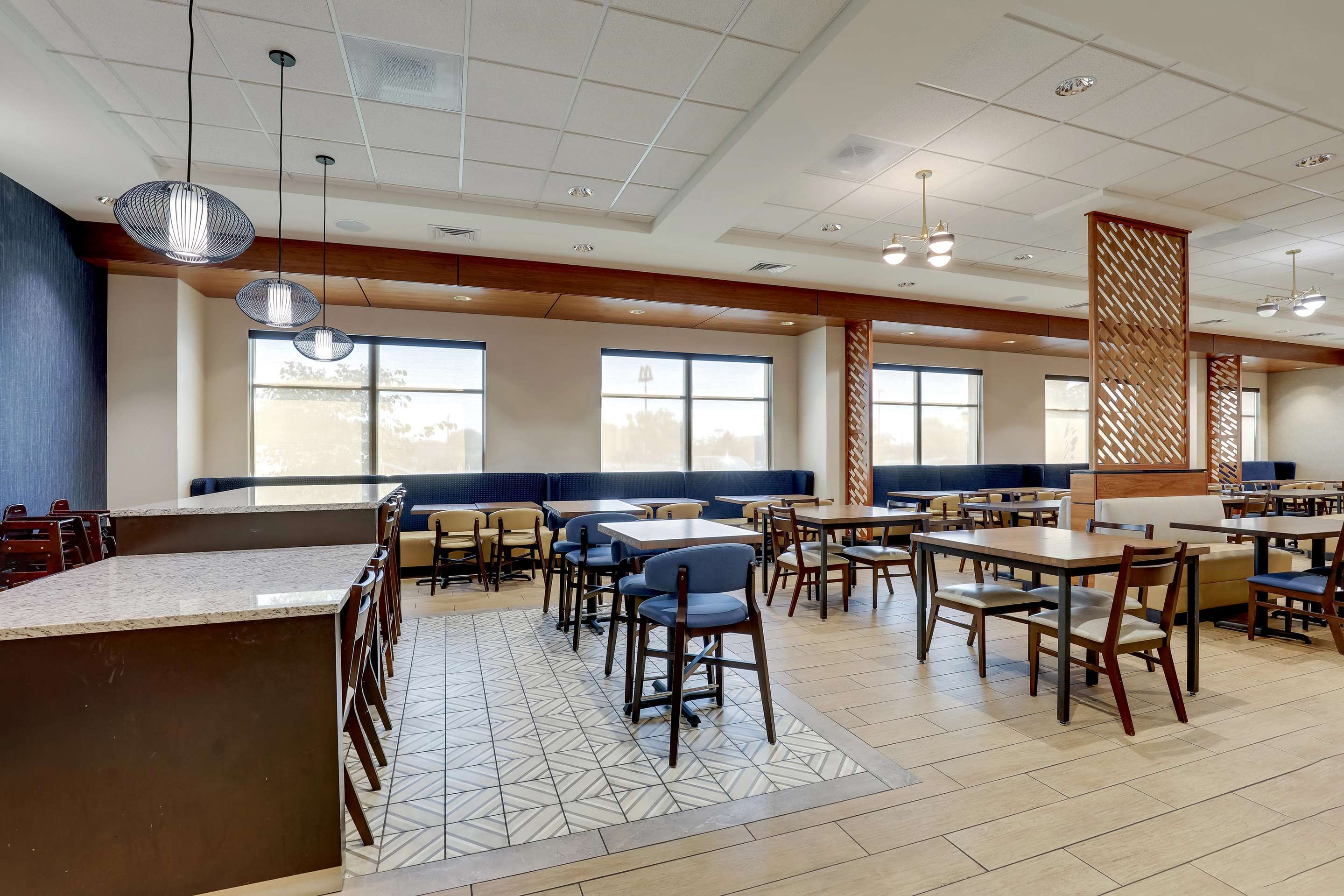 Dining Area | Drury Inn & Suites Lafayette IN