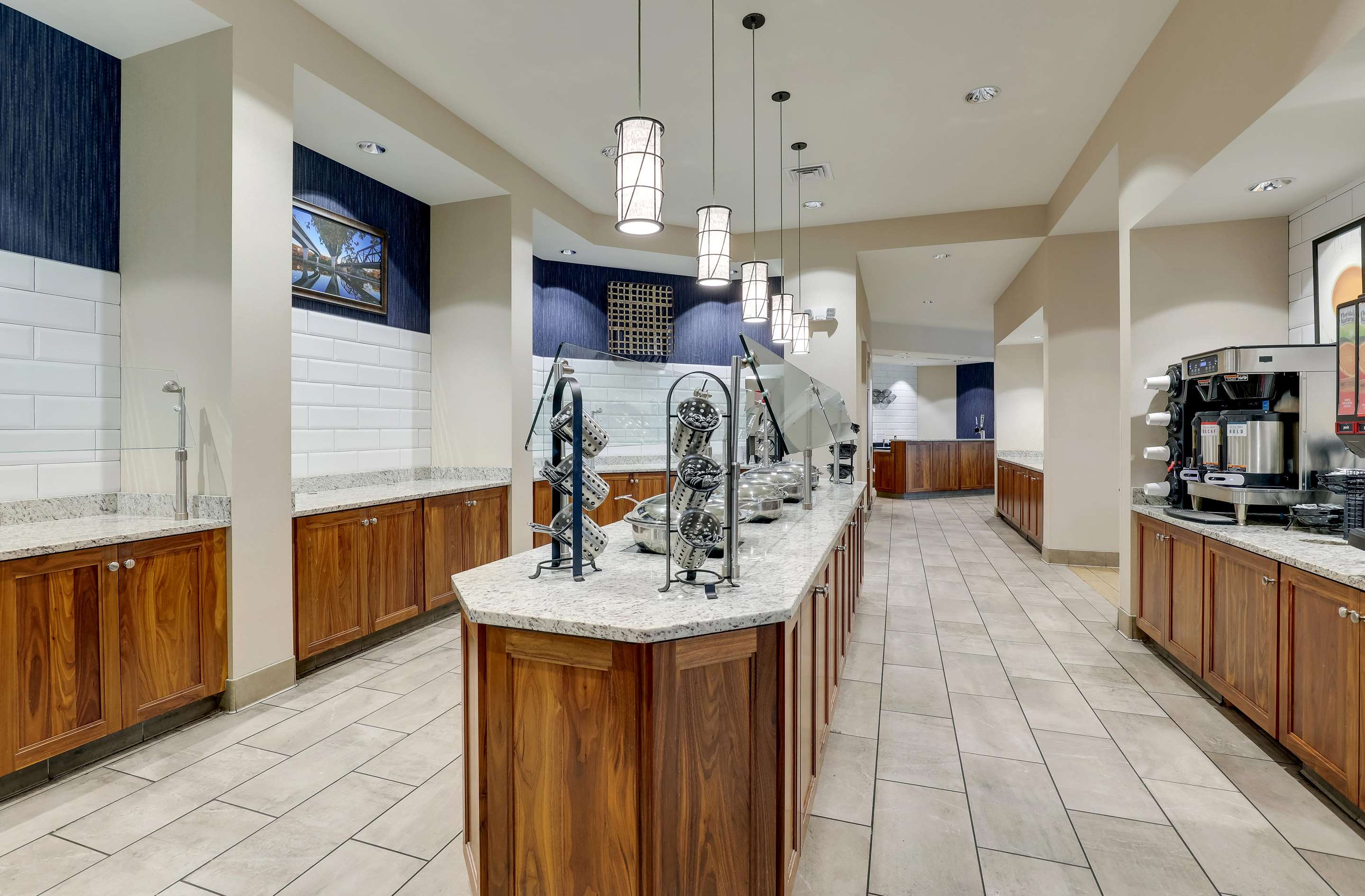 Serving Line | Drury Inn & Suites Lafayette IN