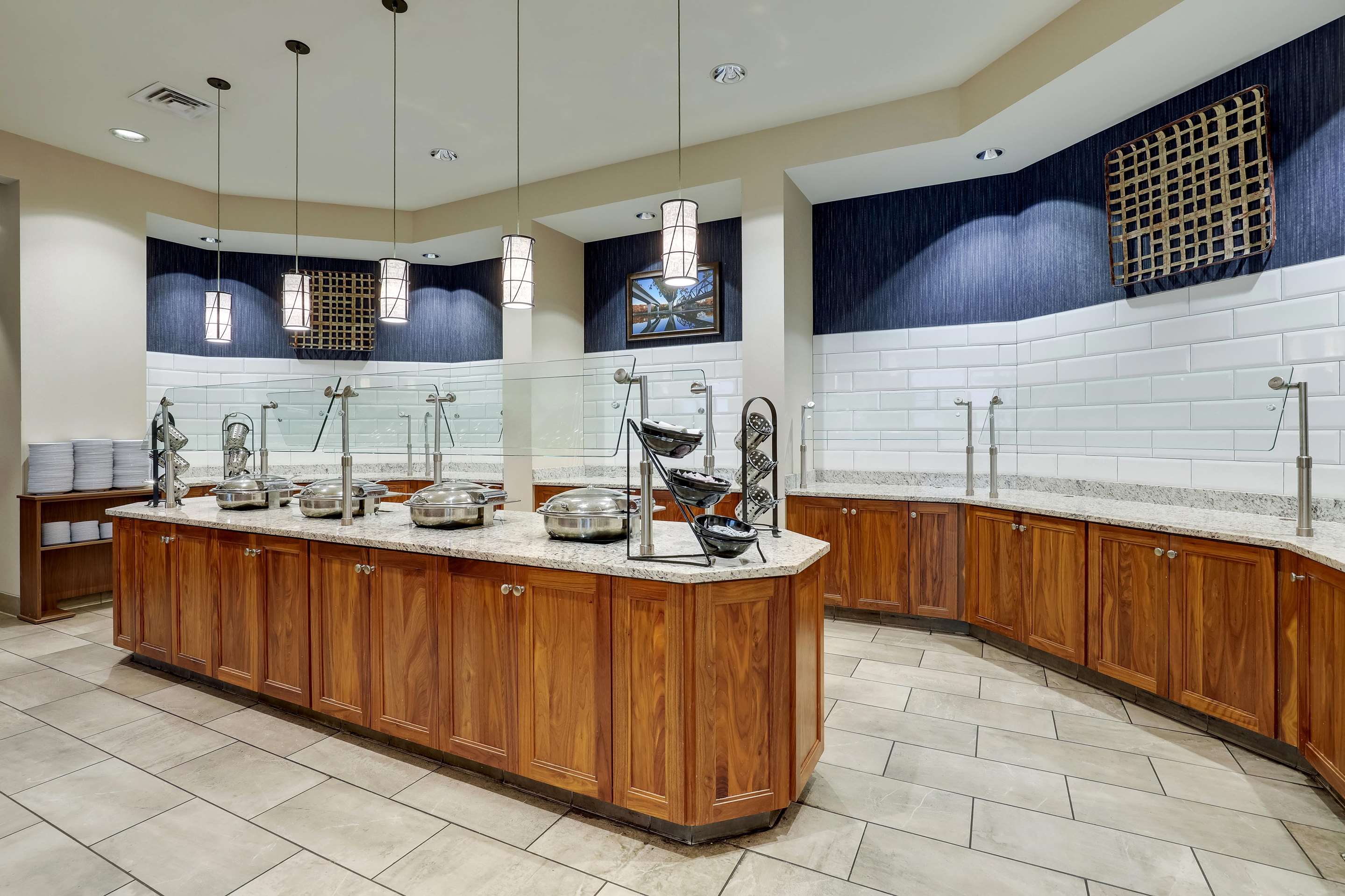 Serving Line | Drury Inn & Suites Lafayette IN