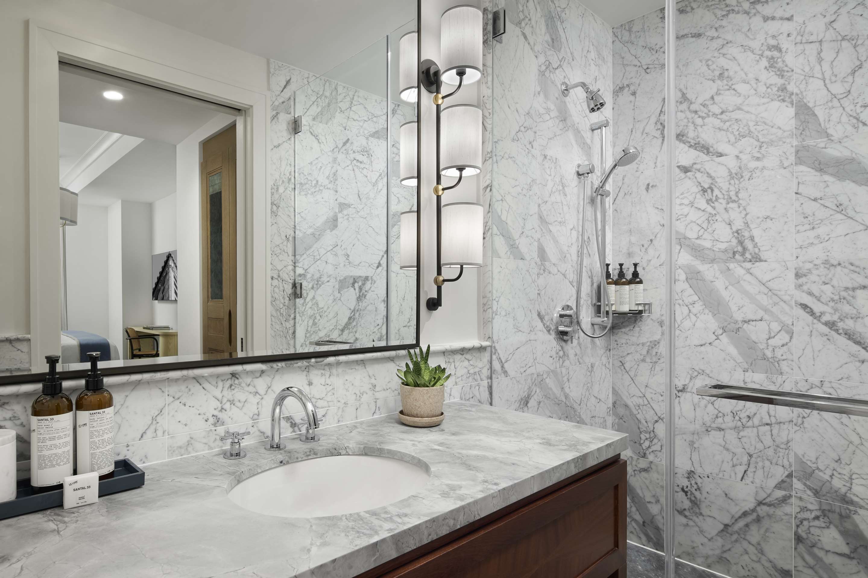 The Wall Street Hotel Pearl Street King Bathroom - New York City