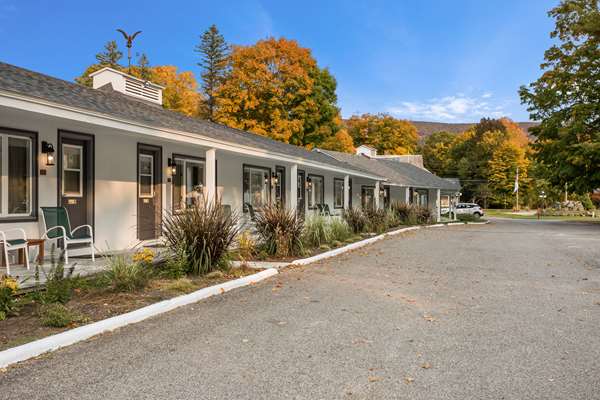 Exterior view - Palmer House Resort Manchester Center