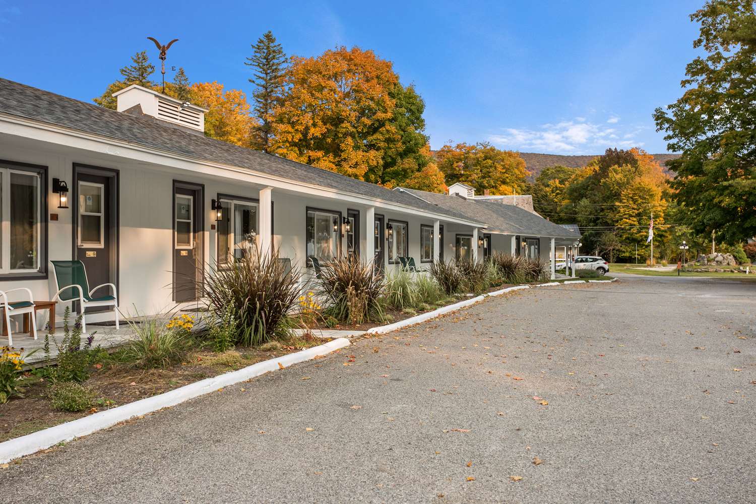 Palmer House Resort Manchester Center, VT See Discounts