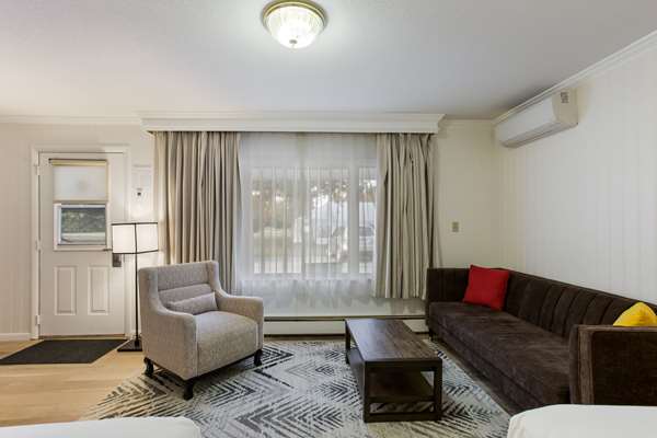  - Palmer House Resort Manchester Center