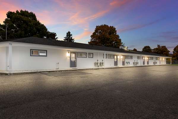 Exterior view - Palmer House Resort Manchester Center