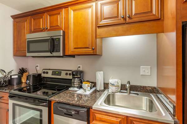 Suite - Church Street Inn Charleston