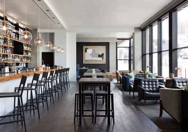 Bar - Canopy by Hilton Hotel Downtown Austin