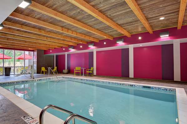 Pool - Home2 Suites by Hilton Fort Mill - I-77, Exit 85