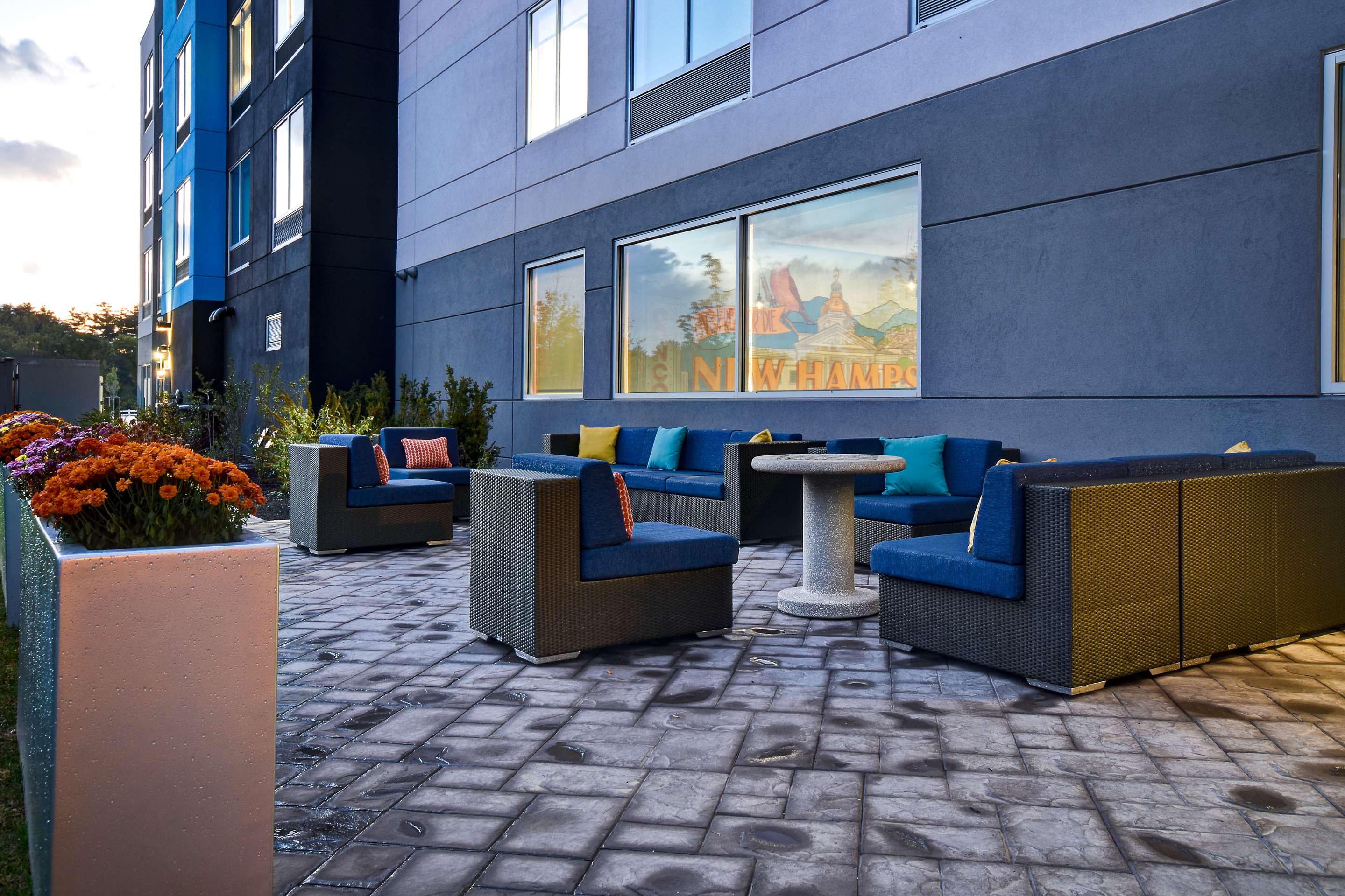 Exterior | Tru by Hilton Concord