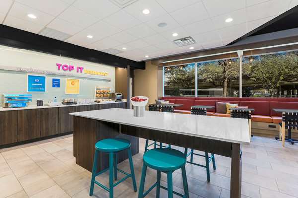 Amenities - Tru by Hilton Downtown Market Center Dallas - I-35, Exit 430B