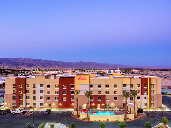 Pool - Hampton Inn & Suites Indio - I-10, Exit 143
