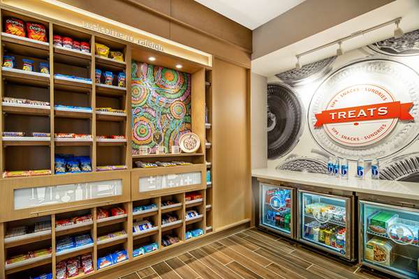 Restaurant - Hampton Inn & Suites Midtown Raleigh - I-440, Exit 10