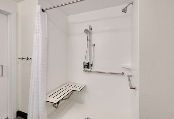  - Homewood Suites by Hilton Irvine Spectrum Center Lake Forest - I-5, Exit 92