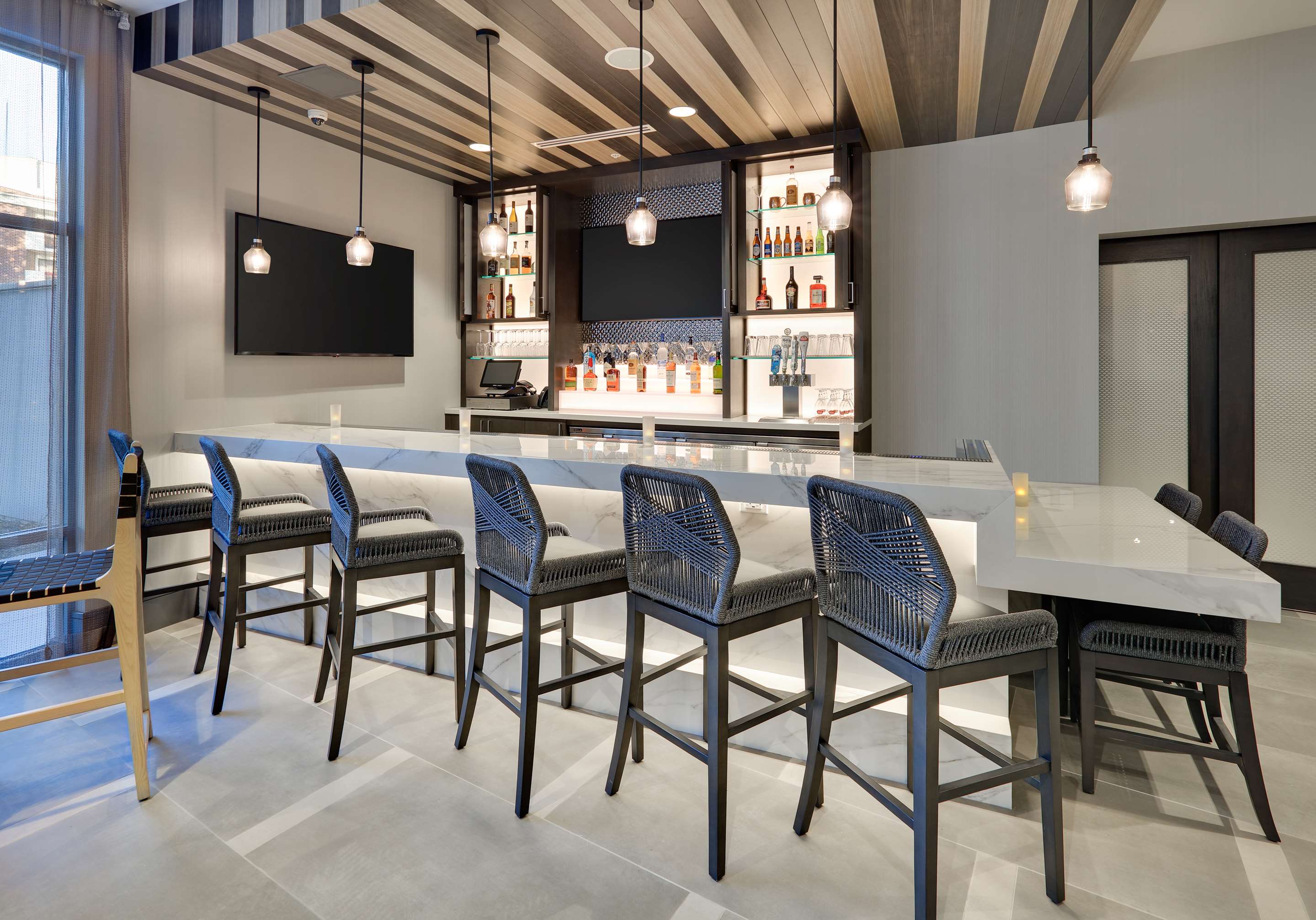 BarLounge