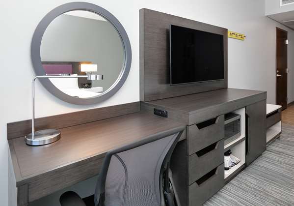  - Hampton Inn Irvine Spectrum Center Lake Forest - I-5, Exit 92